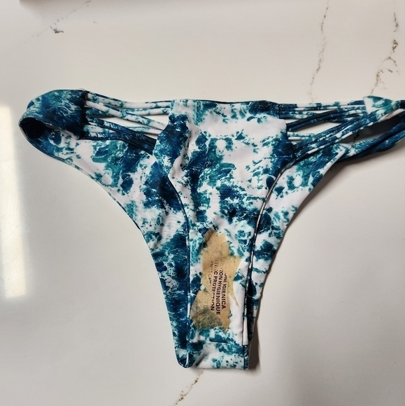 Sunny Co Clothing Marinna Bikini Bottom - Picture 8 of 9